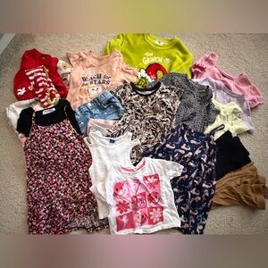 Girls 5 / 5T Clothing Bundle - 22 items